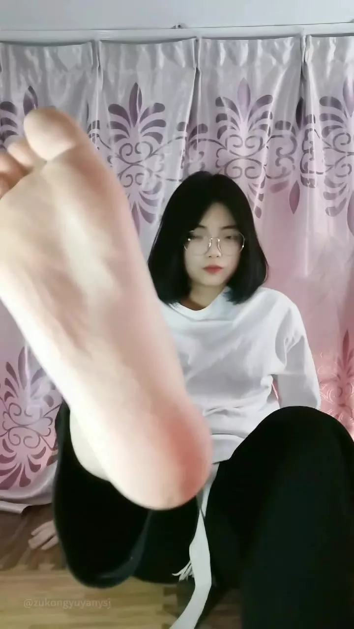 图片[24]-脚模面试脸足同框套路系列-145 [30P] – 速更版-美库