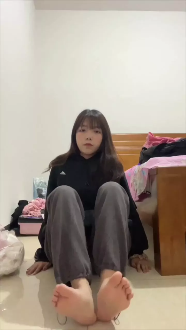 图片[14]-脚模面试脸足同框套路系列-147 [30P] – 速更版-美库