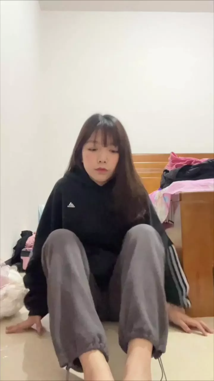 图片[21]-脚模面试脸足同框套路系列-147 [30P] – 速更版-美库