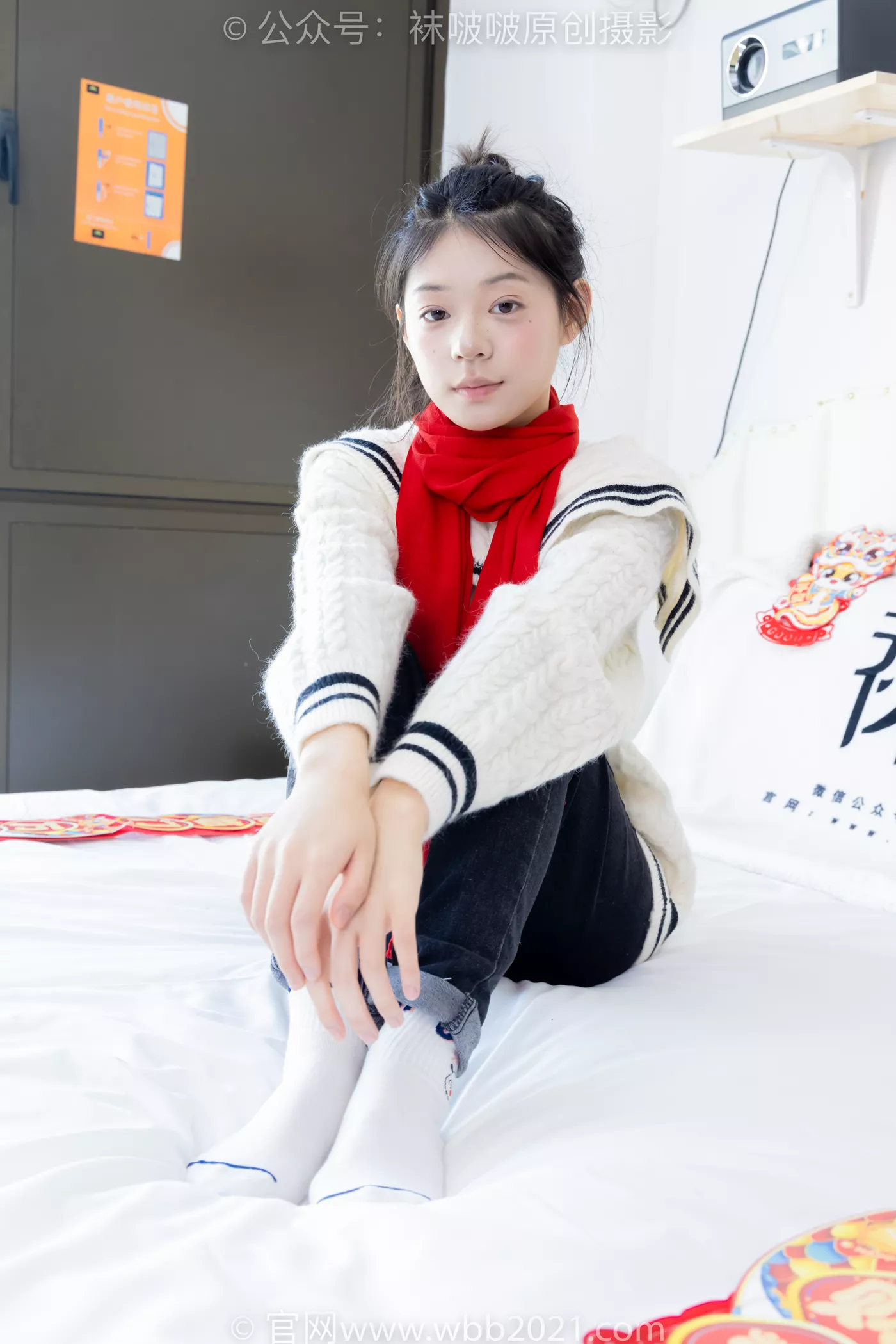 图片[57]-[BoBoSocks袜啵啵]NO.481 糯米-板鞋、白棉袜、裸足、对联迎新春，半脱袜子剧情[118P] – 速更版-美库