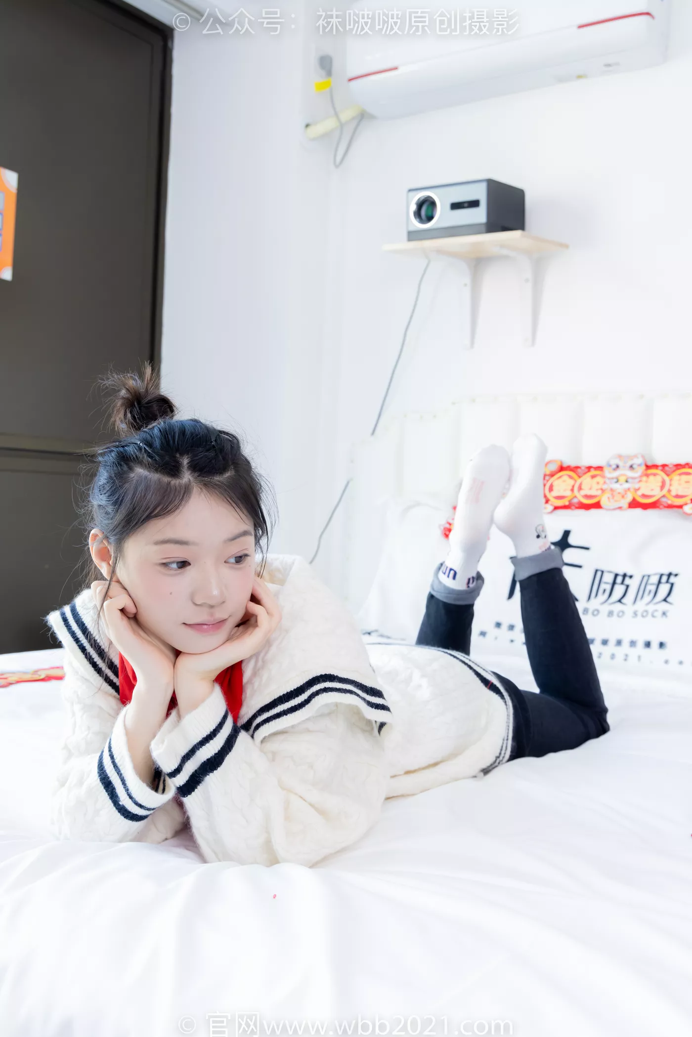 图片[70]-[BoBoSocks袜啵啵]NO.481 糯米-板鞋、白棉袜、裸足、对联迎新春，半脱袜子剧情[118P] – 速更版-美库