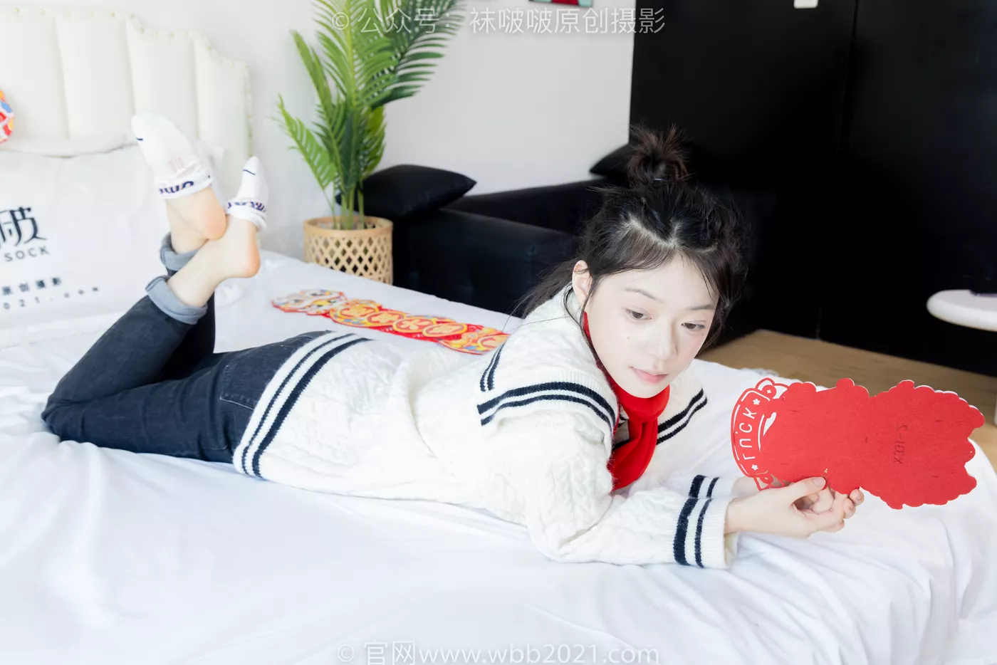 图片[80]-[BoBoSocks袜啵啵]NO.481 糯米-板鞋、白棉袜、裸足、对联迎新春，半脱袜子剧情[118P] – 速更版-美库