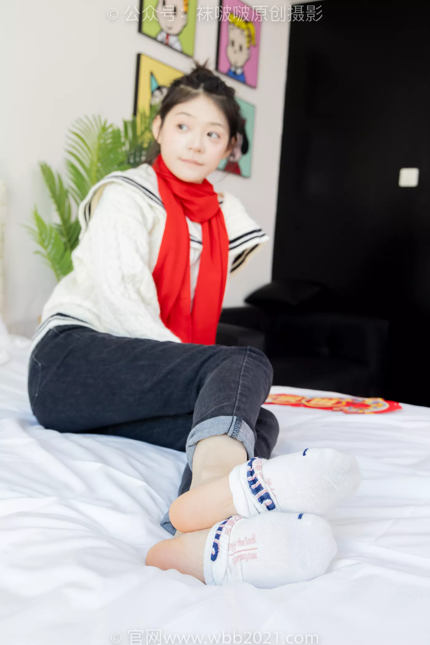 图片[93]-[BoBoSocks袜啵啵]NO.481 糯米-板鞋、白棉袜、裸足、对联迎新春，半脱袜子剧情[118P] – 速更版-美库