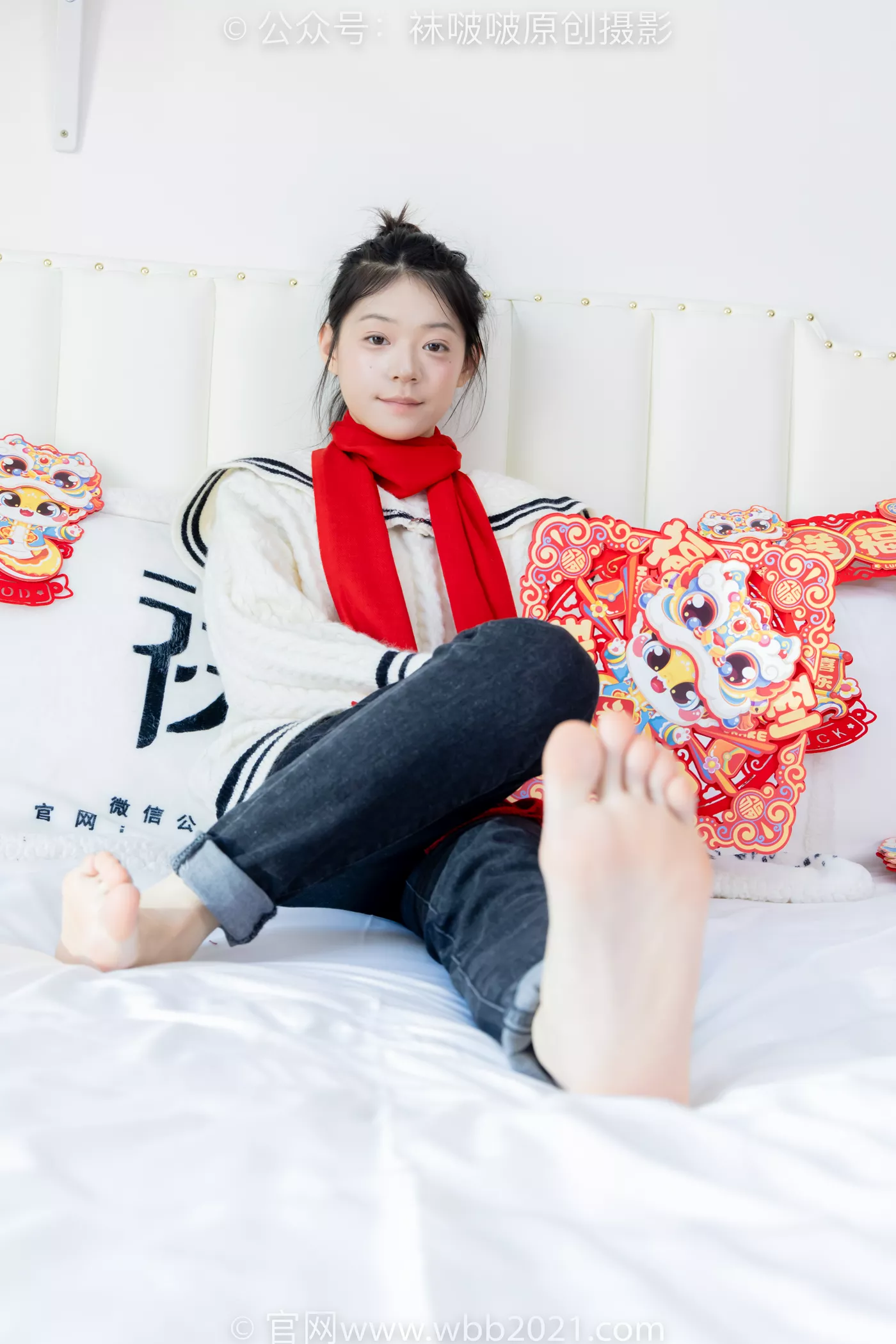 图片[112]-[BoBoSocks袜啵啵]NO.481 糯米-板鞋、白棉袜、裸足、对联迎新春，半脱袜子剧情[118P] – 速更版-美库