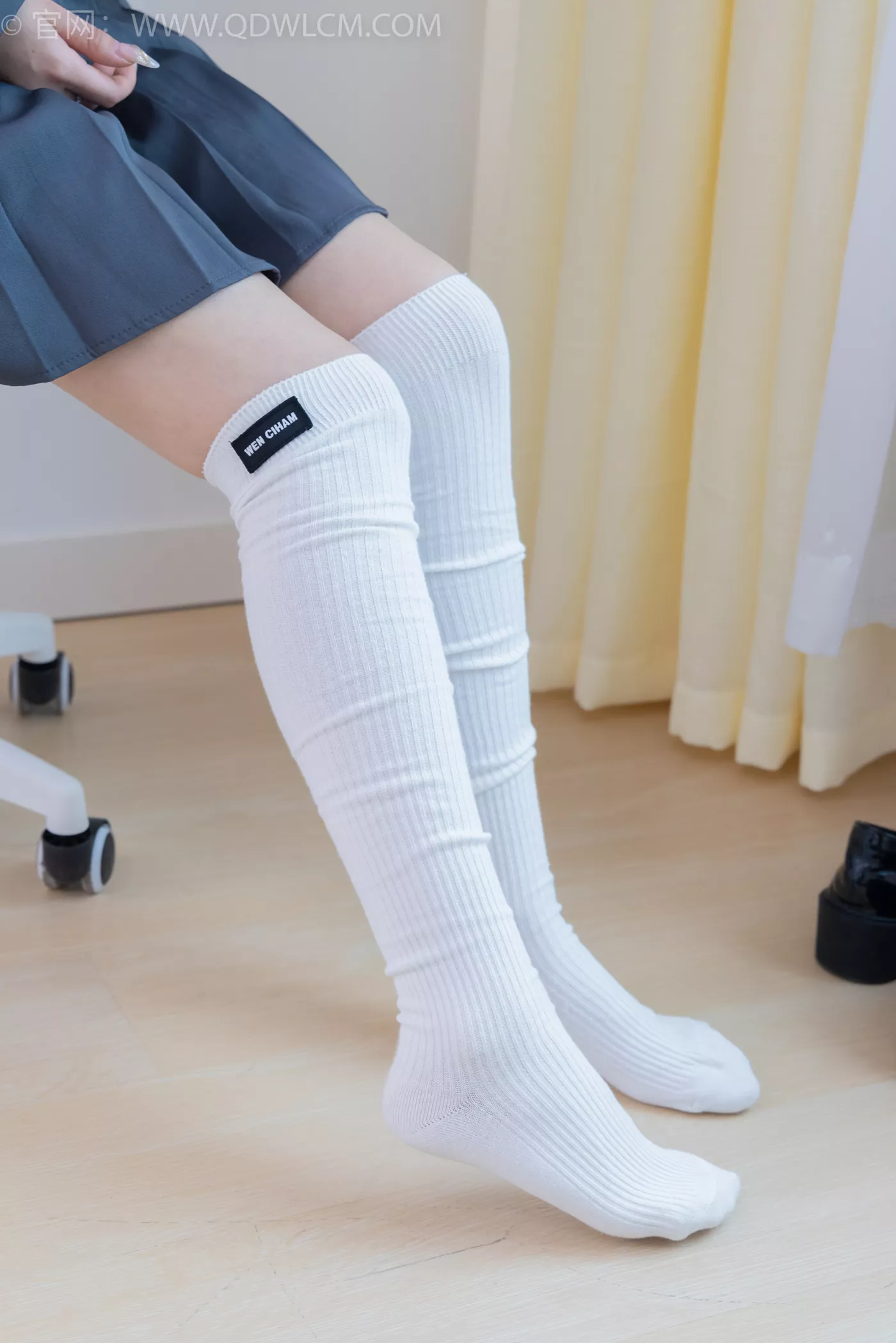 图片[44]-物恋传媒 NO.2218 闪闪-黑夜是平静的[180P] – 速更版-美库