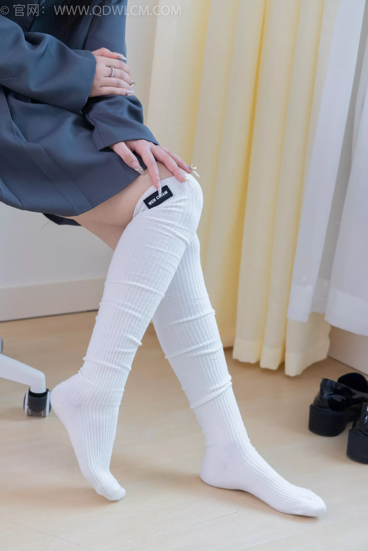 图片[53]-物恋传媒 NO.2218 闪闪-黑夜是平静的[180P] – 速更版-美库