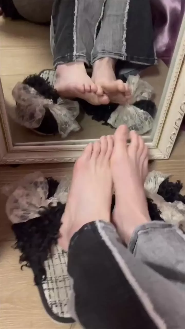 图片[13]-脚模面试脸足同框套路系列-148 [27P] – 速更版-美库