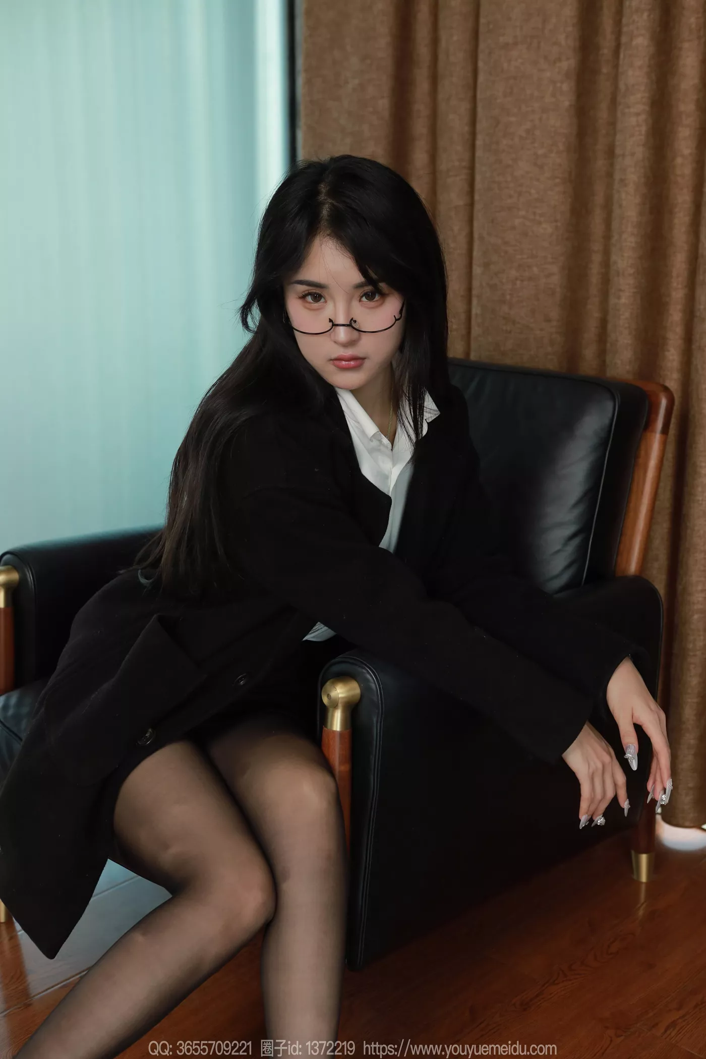 图片[10]-[IESS异思趣向] 2024.12.24 丝享家1932：小宝《黑色外套（上）》[65P] – 速更版-美库