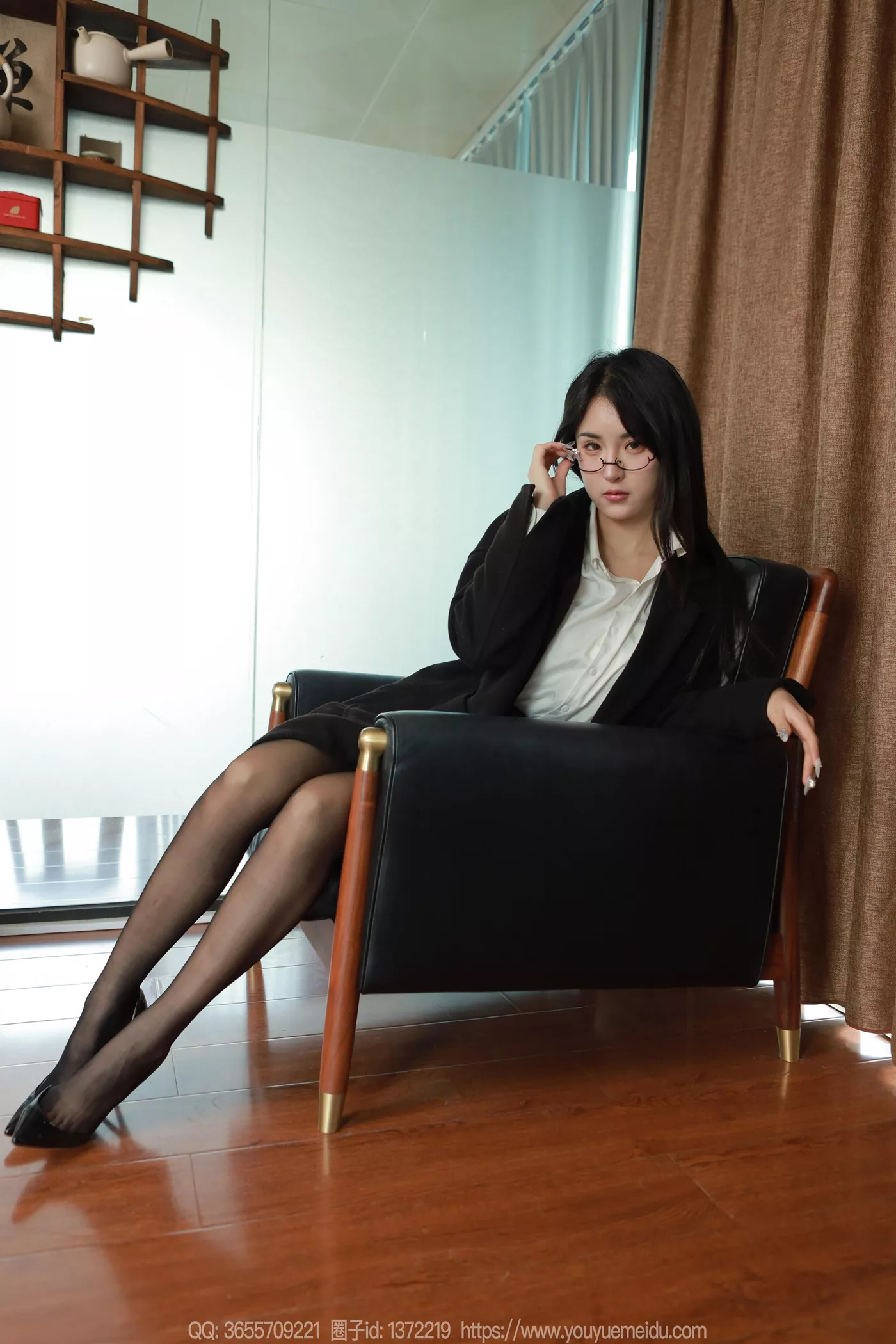 图片[57]-[IESS异思趣向] 2024.12.24 丝享家1932：小宝《黑色外套（上）》[65P] – 速更版-美库