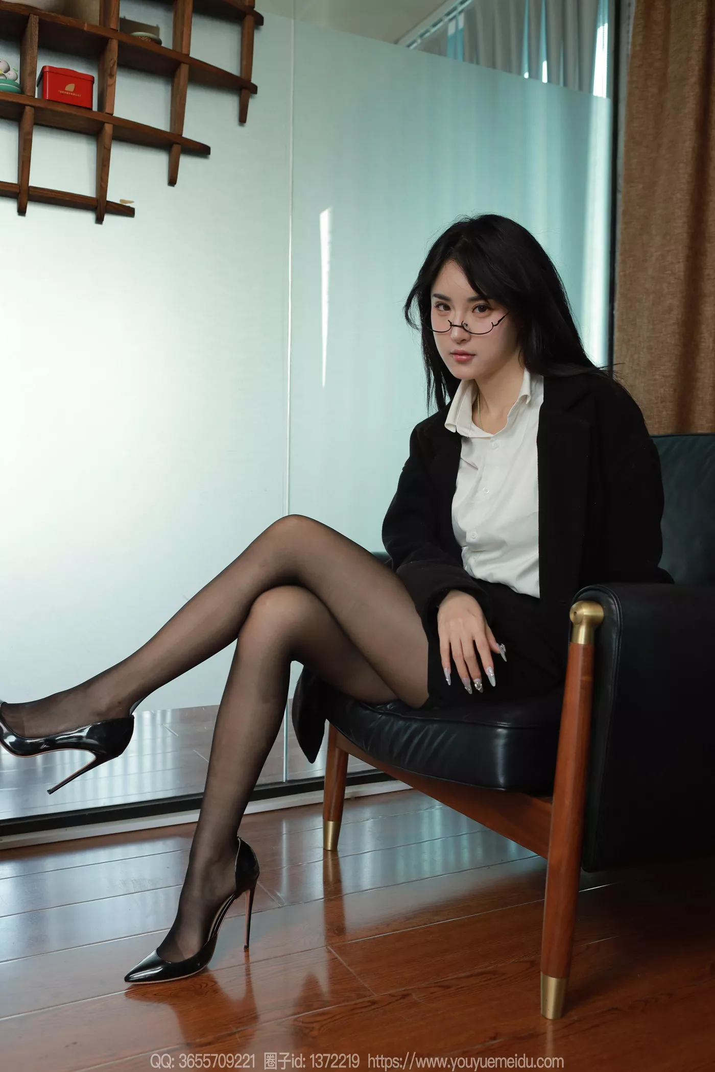 图片[66]-[IESS异思趣向] 2024.12.24 丝享家1932：小宝《黑色外套（上）》[65P] – 速更版-美库