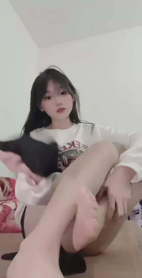 图片[20]-脚模面试脸足同框套路系列-151 [20P] – 速更版-美库