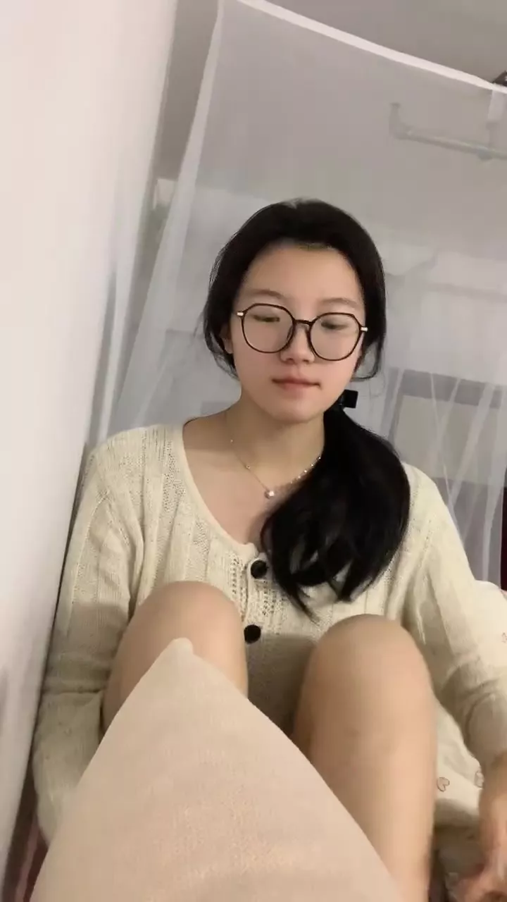 图片[12]-脚模面试脸足同框套路系列-153 [20P] – 速更版-美库