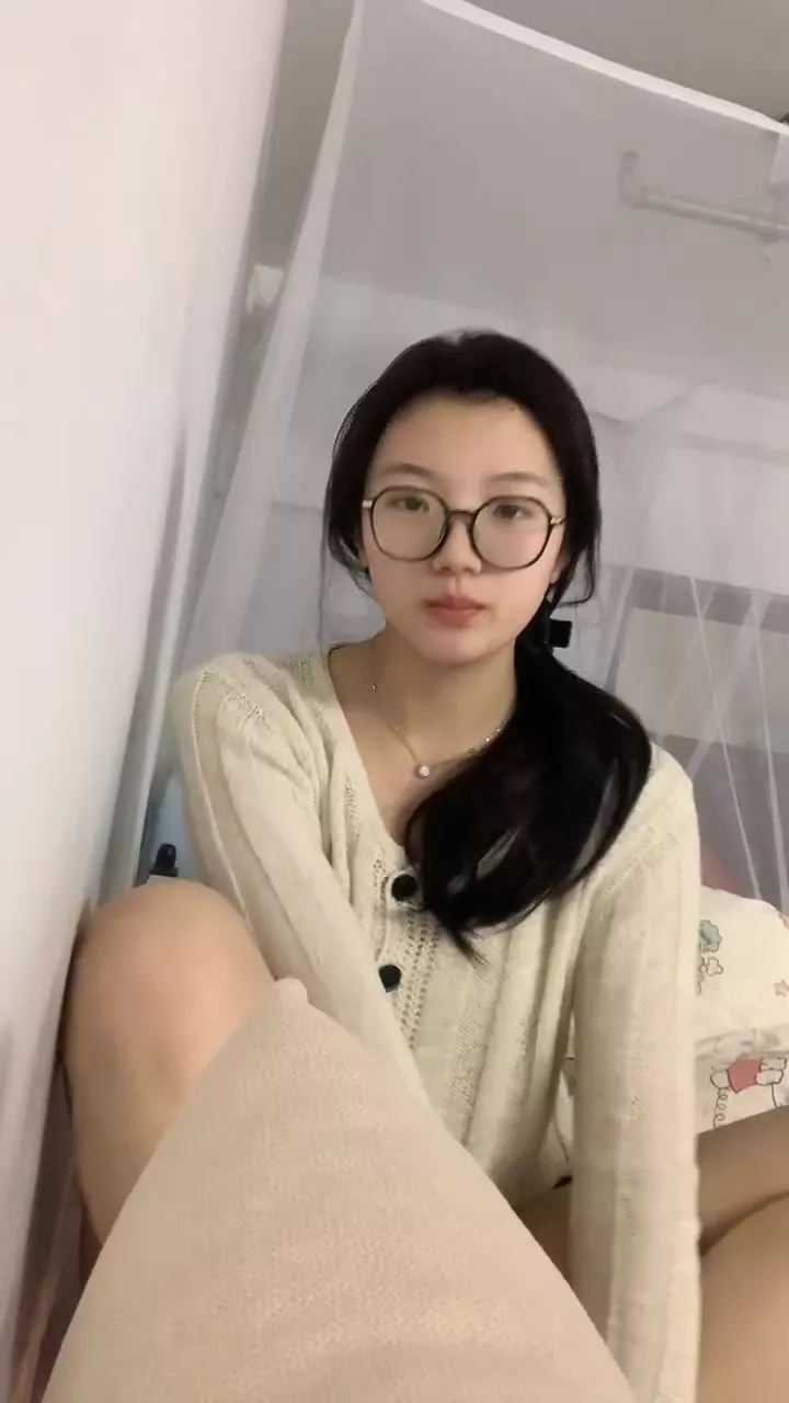 图片[15]-脚模面试脸足同框套路系列-153 [20P] – 速更版-美库