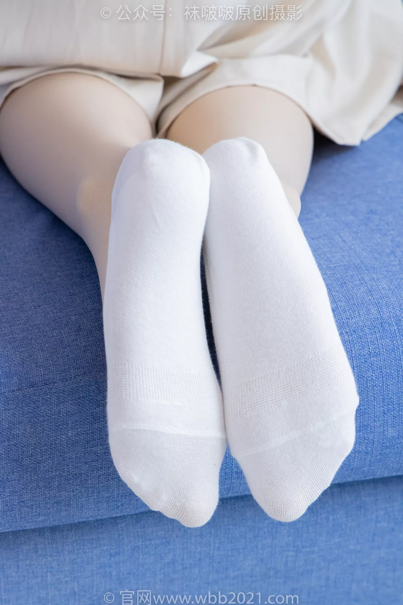 图片[14]-[BoBoSocks袜啵啵]NO.483 奶油-板鞋、白船袜厚肉丝叠穿、厚肉丝、瑜伽动作、船袜和丝袜分别踩葡萄剧情[170P] – 速更版-美库