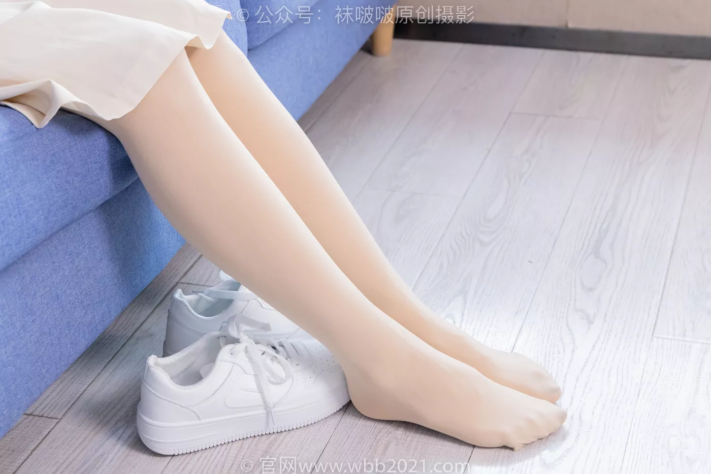 图片[29]-[BoBoSocks袜啵啵]NO.483 奶油-板鞋、白船袜厚肉丝叠穿、厚肉丝、瑜伽动作、船袜和丝袜分别踩葡萄剧情[170P] – 速更版-美库