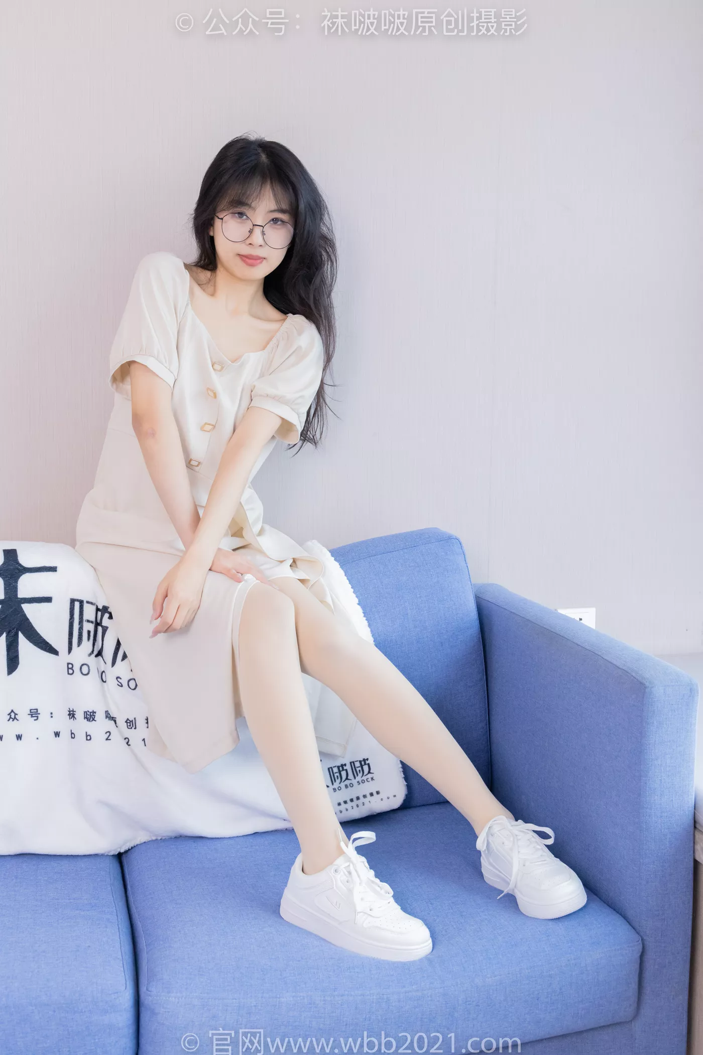 图片[94]-[BoBoSocks袜啵啵]NO.483 奶油-板鞋、白船袜厚肉丝叠穿、厚肉丝、瑜伽动作、船袜和丝袜分别踩葡萄剧情[170P] – 速更版-美库