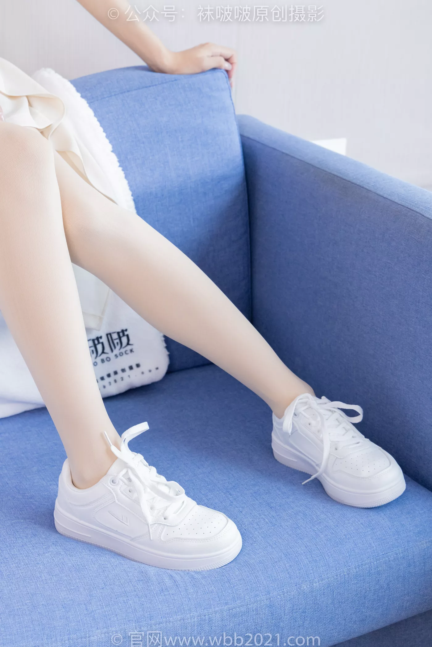 图片[95]-[BoBoSocks袜啵啵]NO.483 奶油-板鞋、白船袜厚肉丝叠穿、厚肉丝、瑜伽动作、船袜和丝袜分别踩葡萄剧情[170P] – 速更版-美库