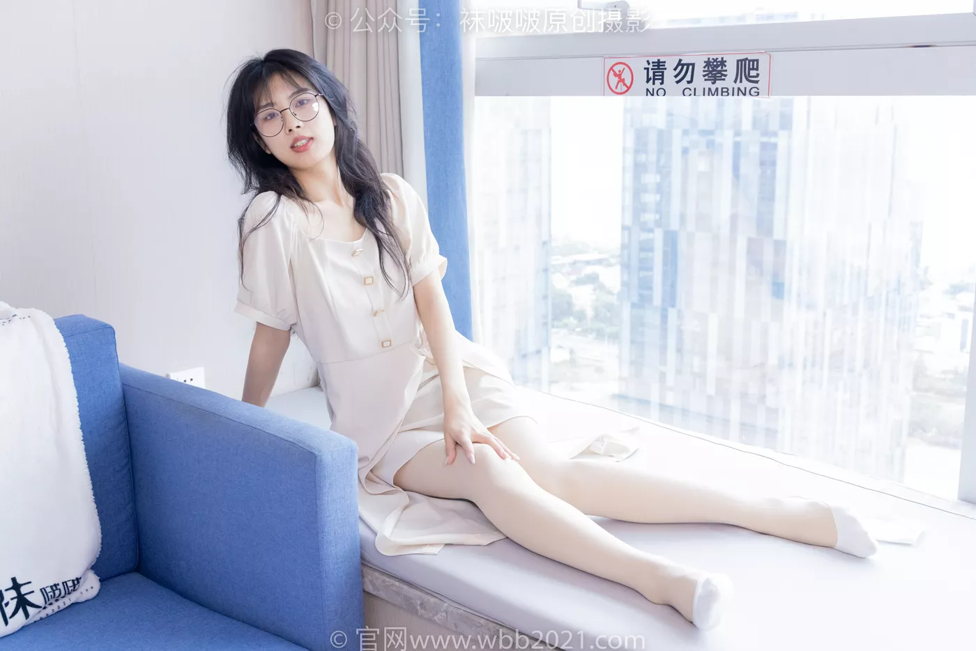 图片[100]-[BoBoSocks袜啵啵]NO.483 奶油-板鞋、白船袜厚肉丝叠穿、厚肉丝、瑜伽动作、船袜和丝袜分别踩葡萄剧情[170P] – 速更版-美库