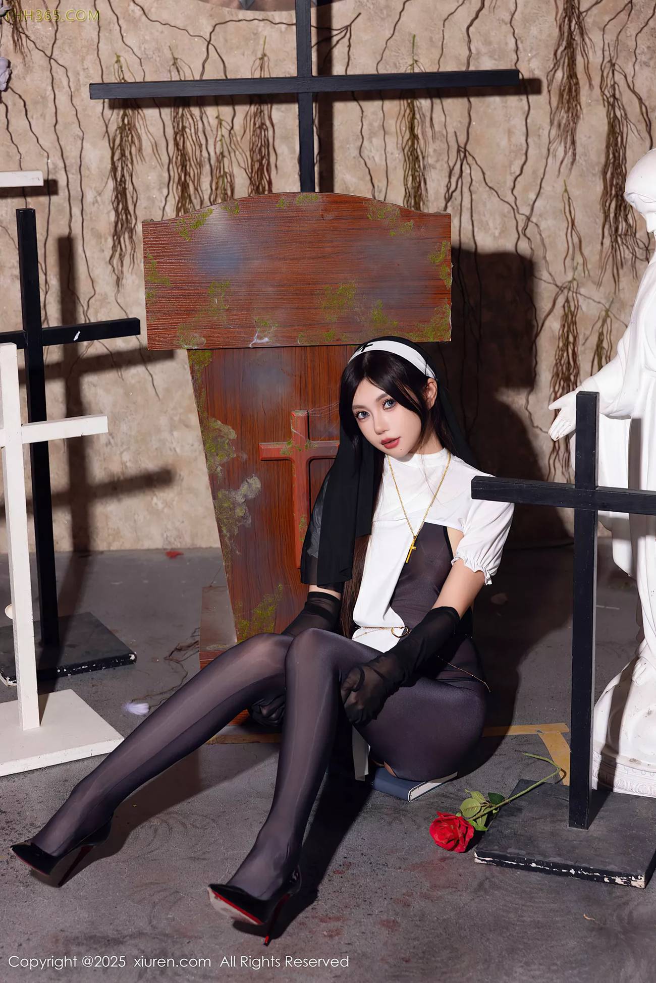 图片[28]-[Xiuren秀人网]2025.01.17 NO.9774 绮里嘉ula[35+1P] – 速更版-美库