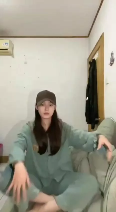 图片[17]-脚模面试脸足同框套路系列-154 [20P] – 速更版-美库