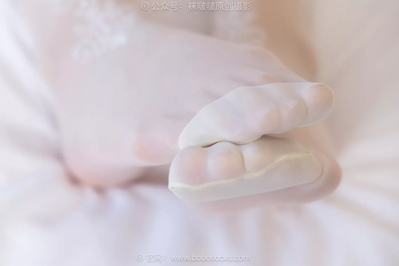 图片[85]-[BoBoSocks袜啵啵]NO.485 小沫-高跟鞋、高跟凉鞋、红丝、花纹白丝、短肉丝、新年旗袍[160P] – 速更版-美库