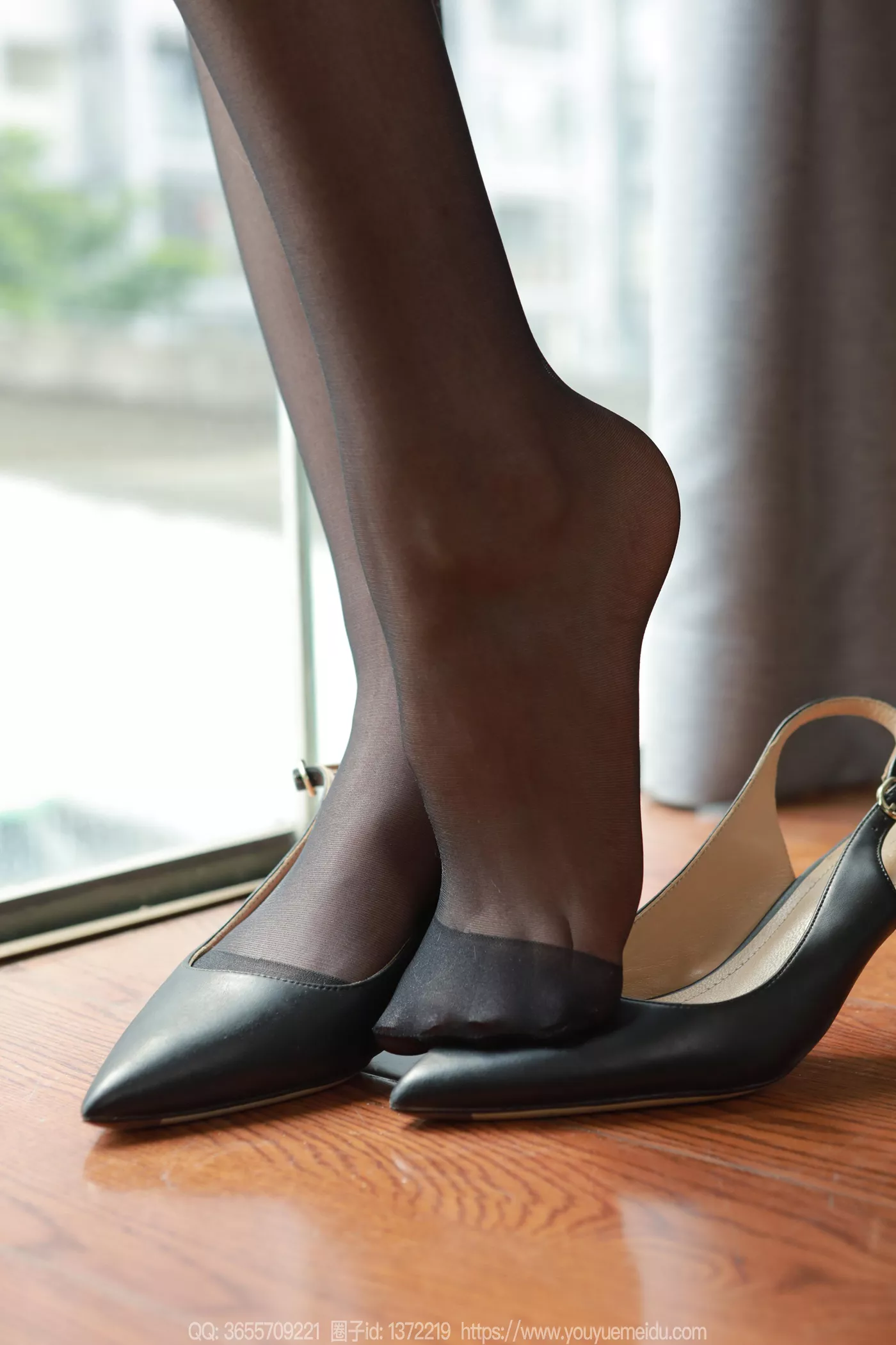 图片[75]-[IESS异思趣向] 2024.12.27 丝享家1935：团团《脚尖加固》[93P] – 速更版-美库