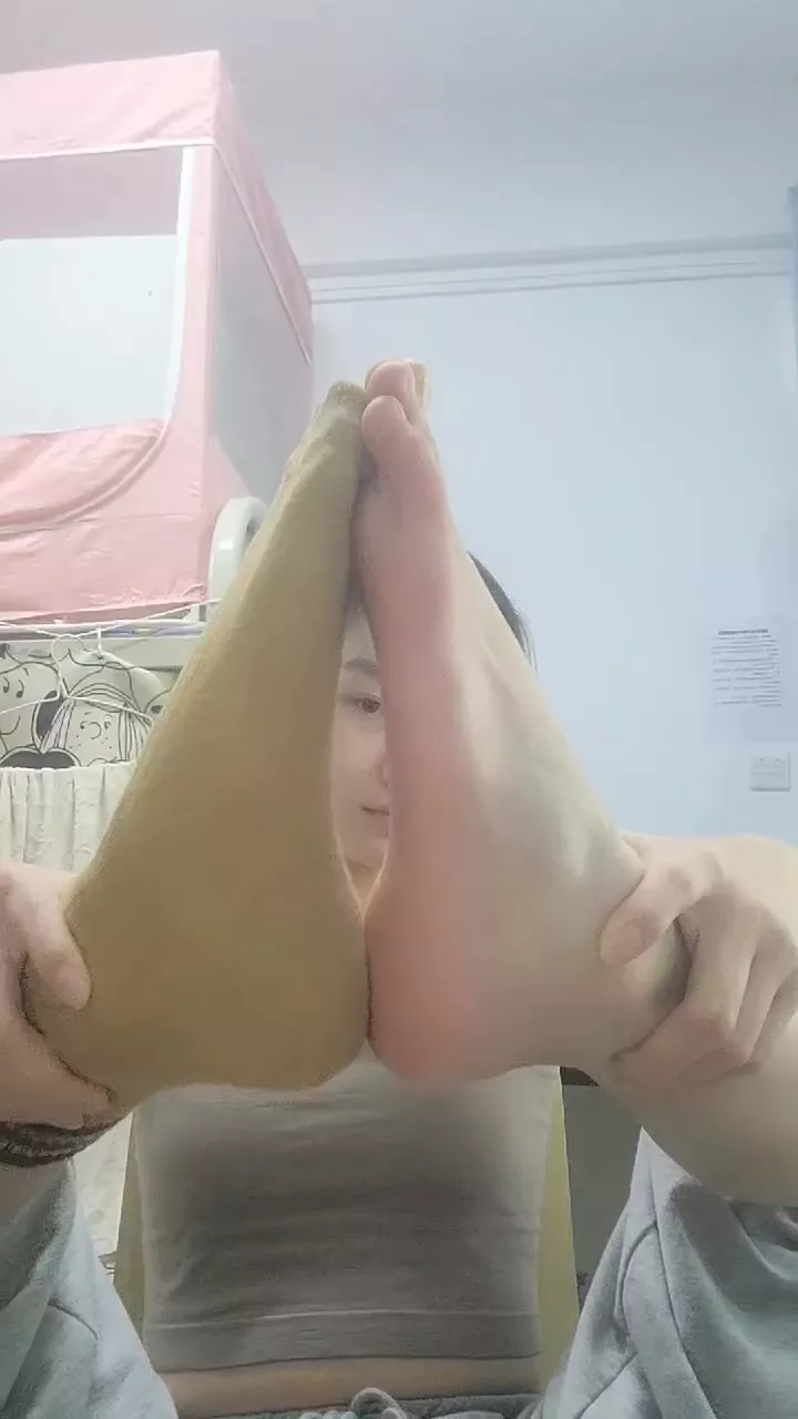 图片[17]-脚模面试脸足同框套路系列-158 [20P] – 速更版-美库