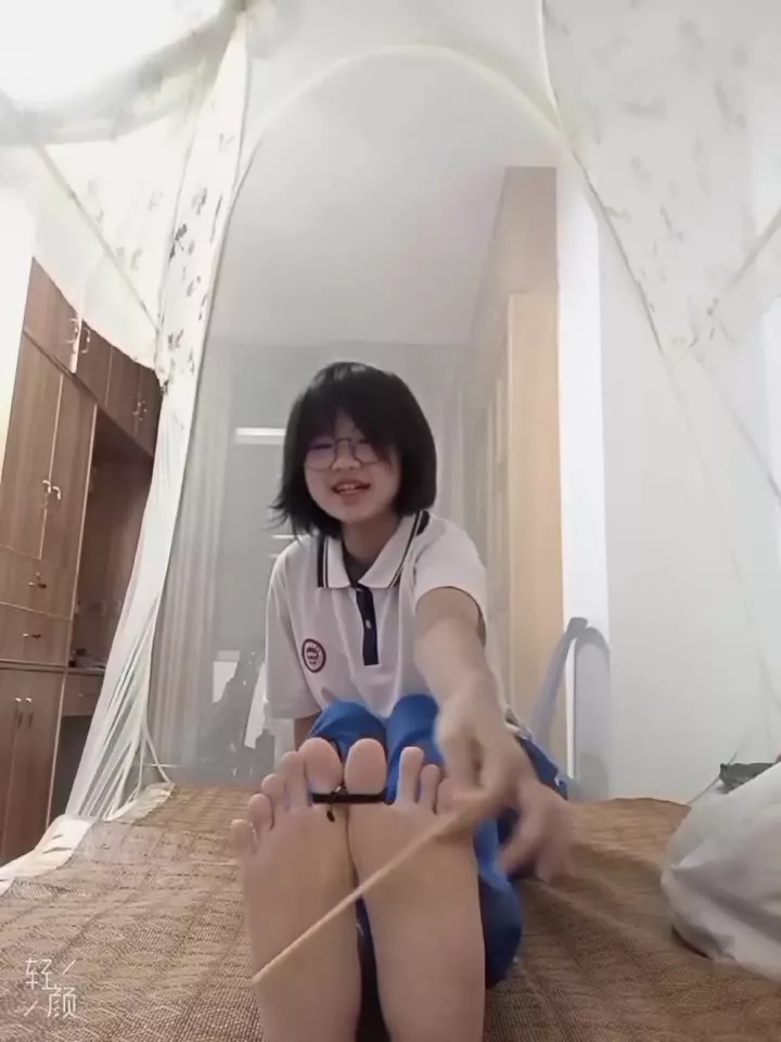 图片[3]-脚模面试脸足同框套路系列-162 [20P] – 速更版-美库