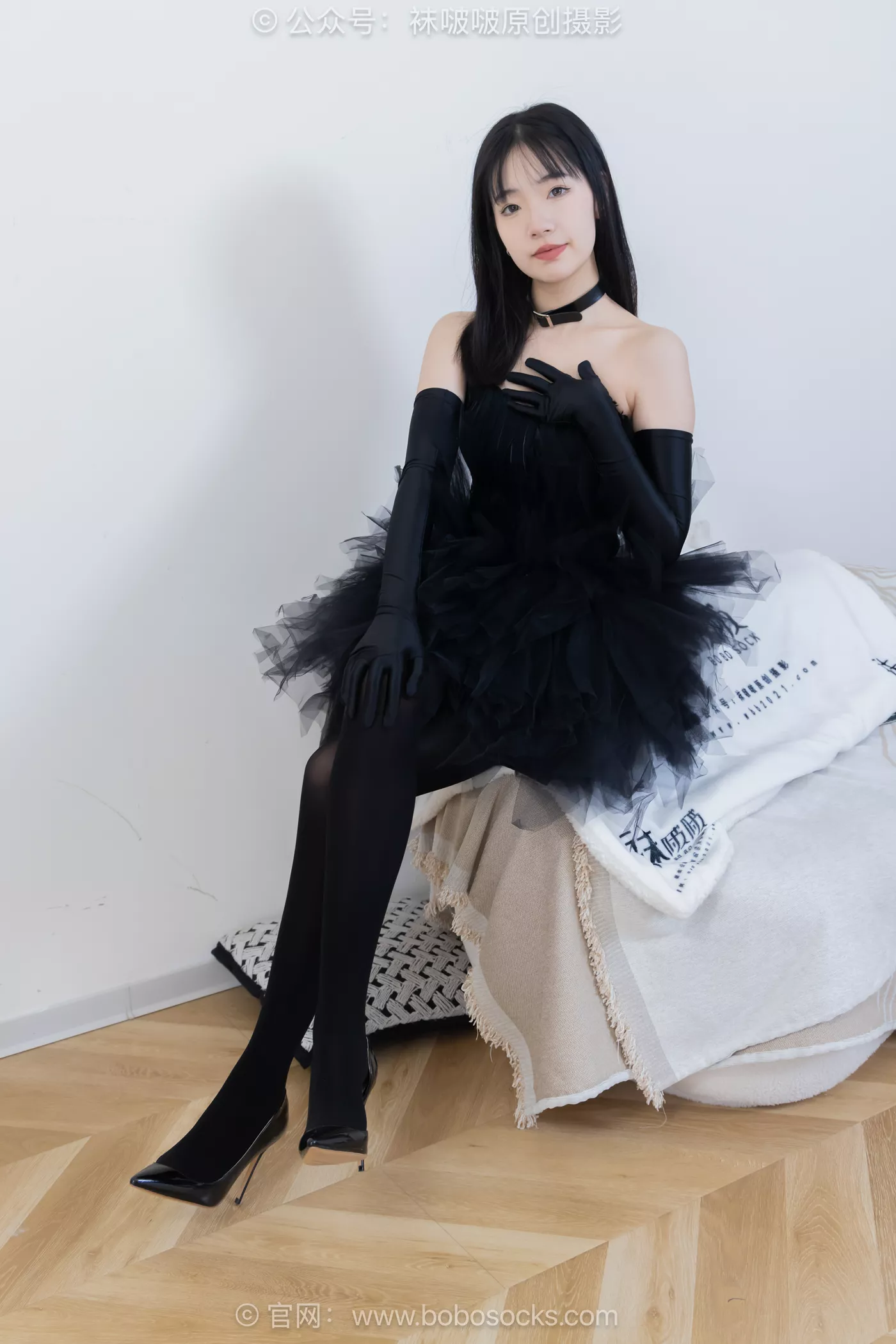 图片[16]-[BoBoSocks袜啵啵]NO.487 小甜豆 高跟鞋、油亮厚黑丝、黑色丝手套[100P] – 速更版-美库