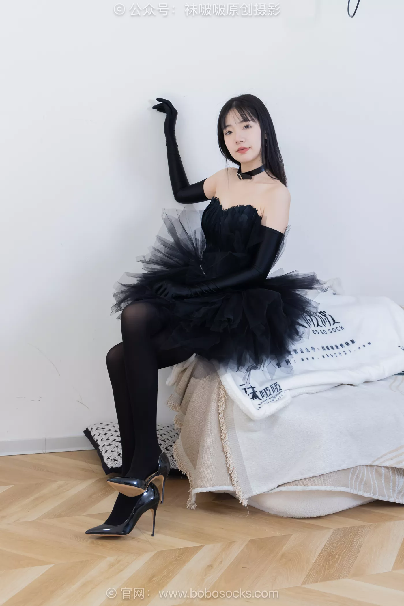图片[17]-[BoBoSocks袜啵啵]NO.487 小甜豆 高跟鞋、油亮厚黑丝、黑色丝手套[100P] – 速更版-美库