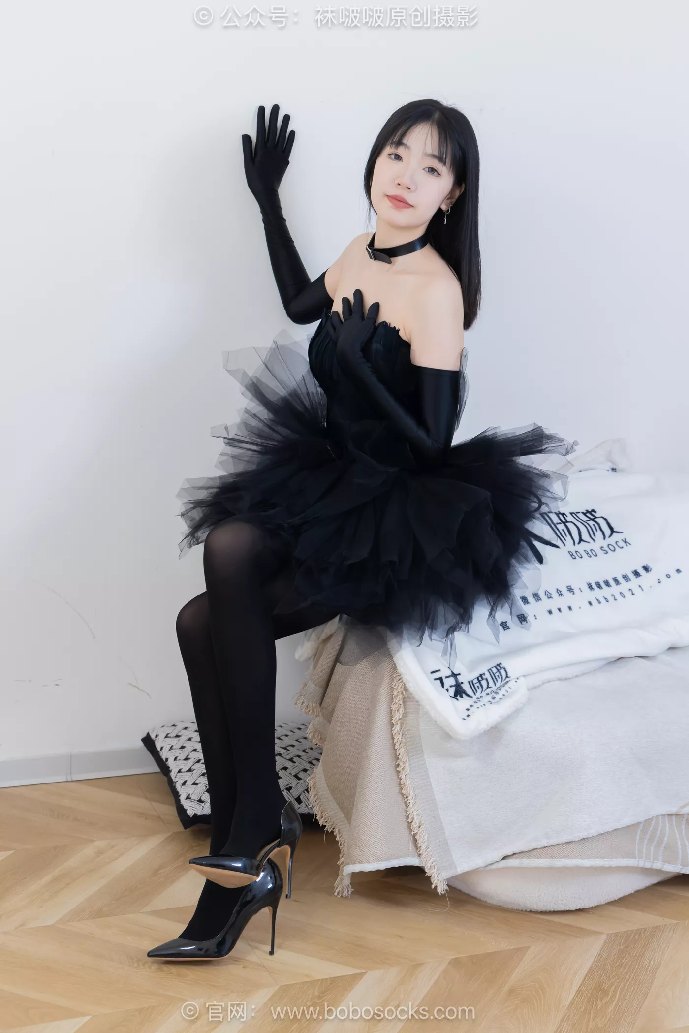 图片[18]-[BoBoSocks袜啵啵]NO.487 小甜豆 高跟鞋、油亮厚黑丝、黑色丝手套[100P] – 速更版-美库