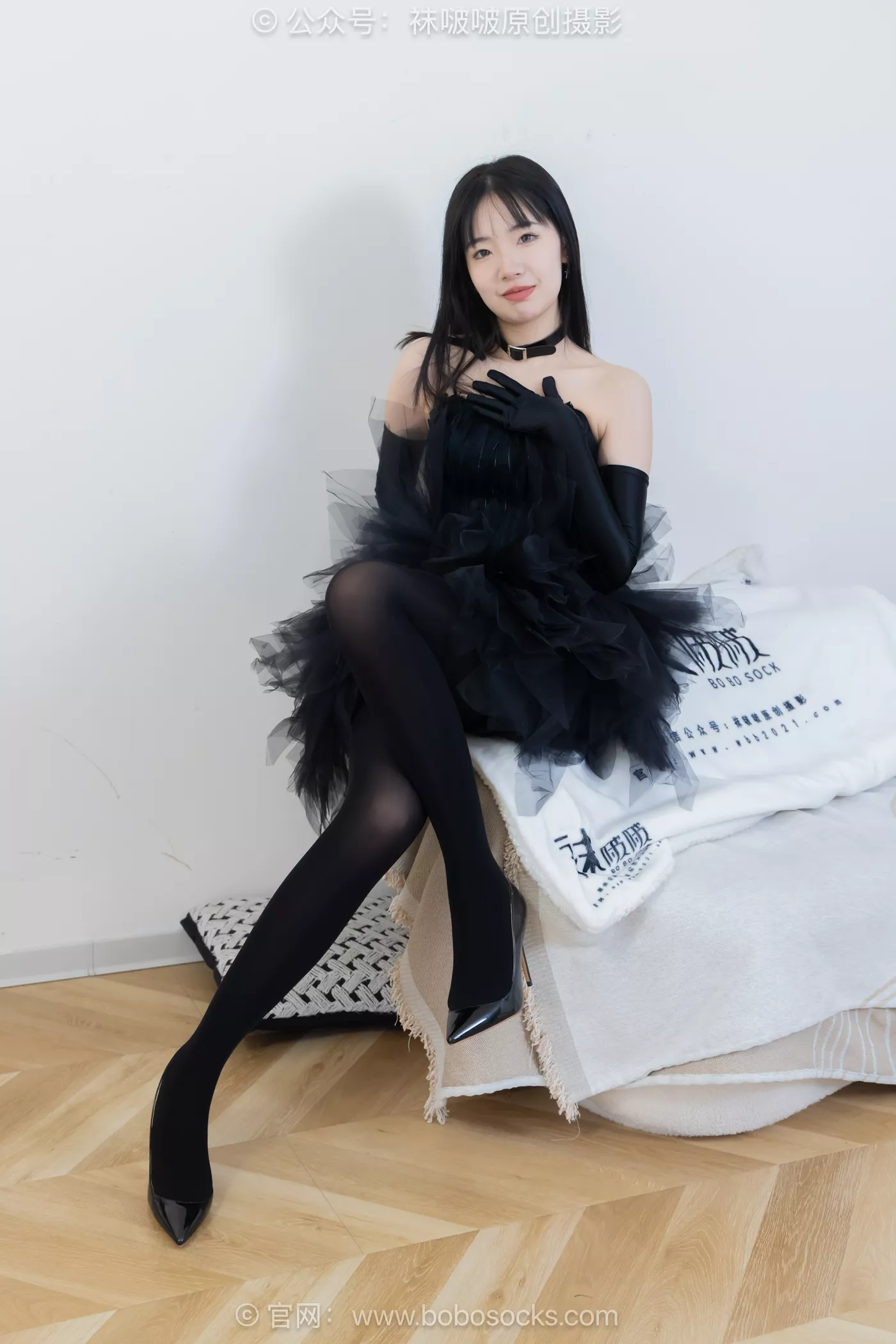 图片[23]-[BoBoSocks袜啵啵]NO.487 小甜豆 高跟鞋、油亮厚黑丝、黑色丝手套[100P] – 速更版-美库