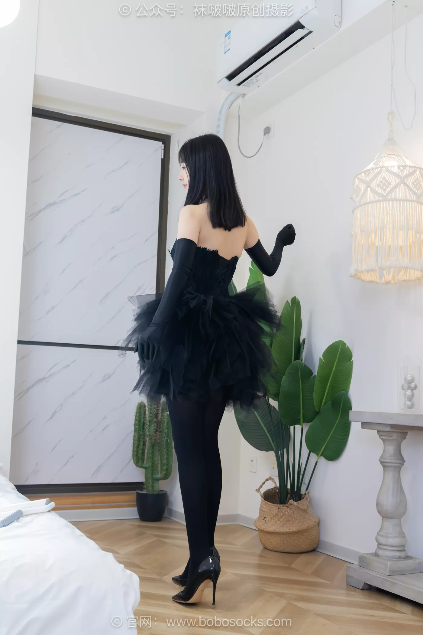 图片[35]-[BoBoSocks袜啵啵]NO.487 小甜豆 高跟鞋、油亮厚黑丝、黑色丝手套[100P] – 速更版-美库