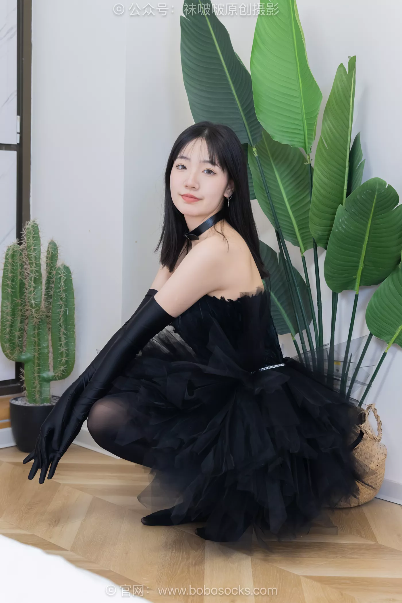 图片[92]-[BoBoSocks袜啵啵]NO.487 小甜豆 高跟鞋、油亮厚黑丝、黑色丝手套[100P] – 速更版-美库