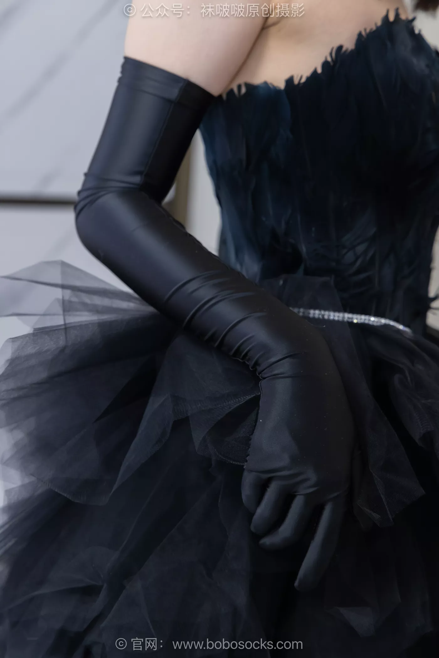 图片[93]-[BoBoSocks袜啵啵]NO.487 小甜豆 高跟鞋、油亮厚黑丝、黑色丝手套[100P] – 速更版-美库