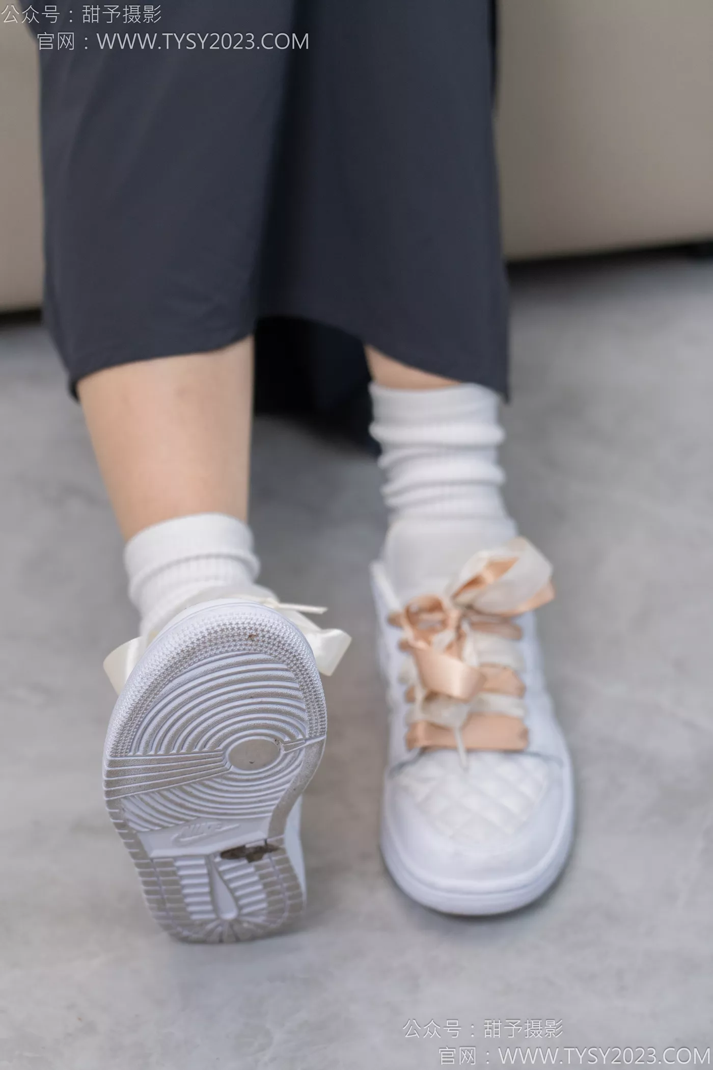 图片[21]-甜予摄影 NO.114 思思-板鞋、白棉袜、肉丝（脚尖微加固款）[97P] – 速更版-美库