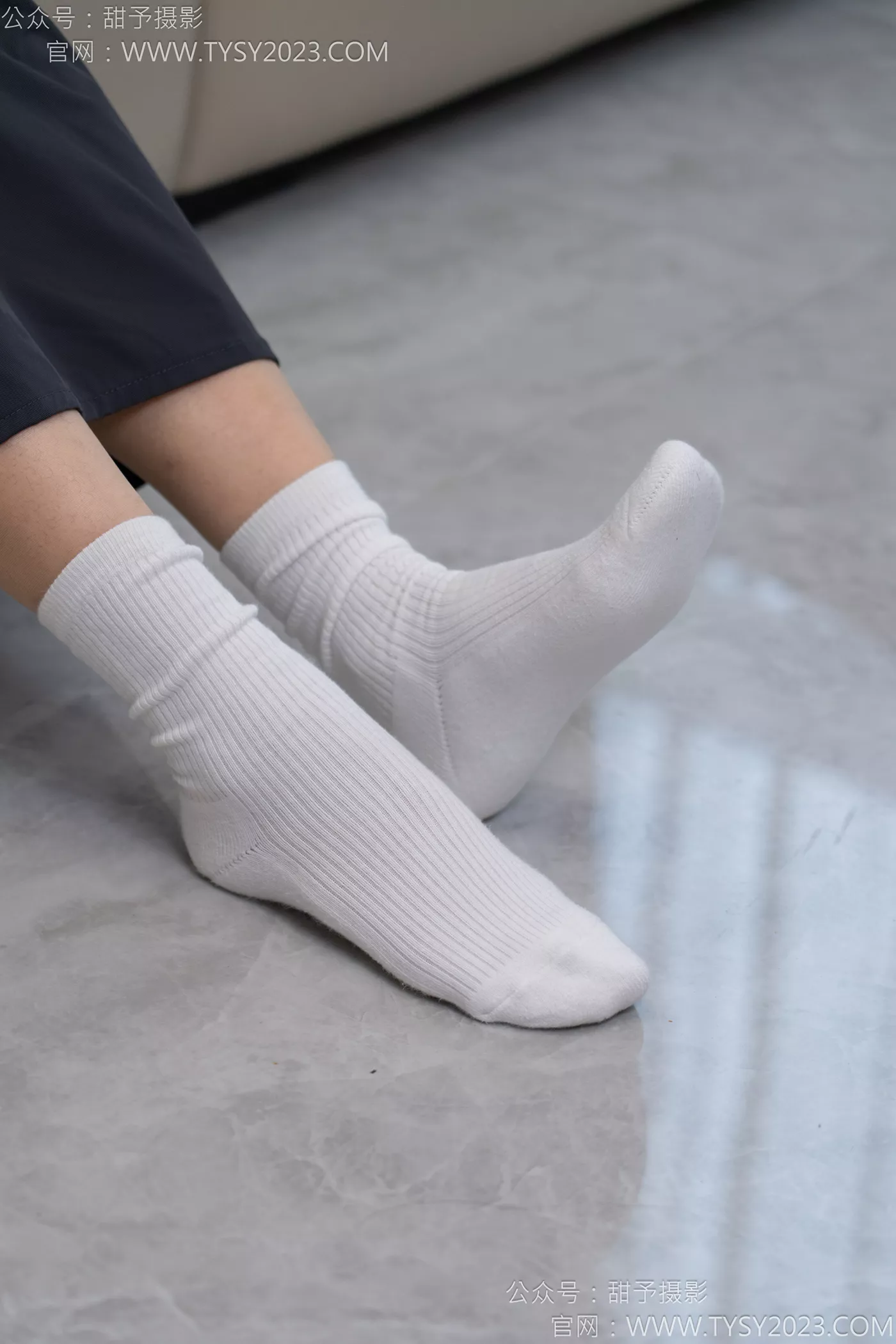 图片[31]-甜予摄影 NO.114 思思-板鞋、白棉袜、肉丝（脚尖微加固款）[97P] – 速更版-美库