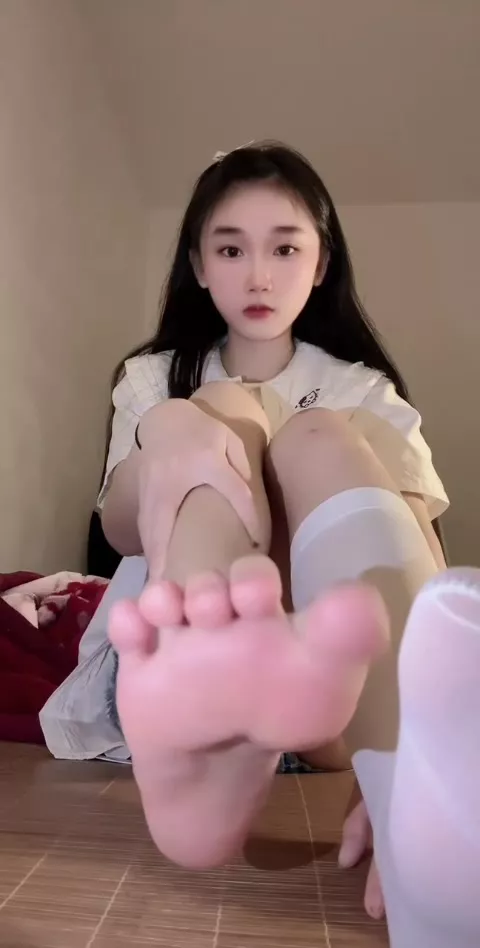 图片[15]-脚模面试脸足同框套路系列-164 [20P] – 速更版-美库