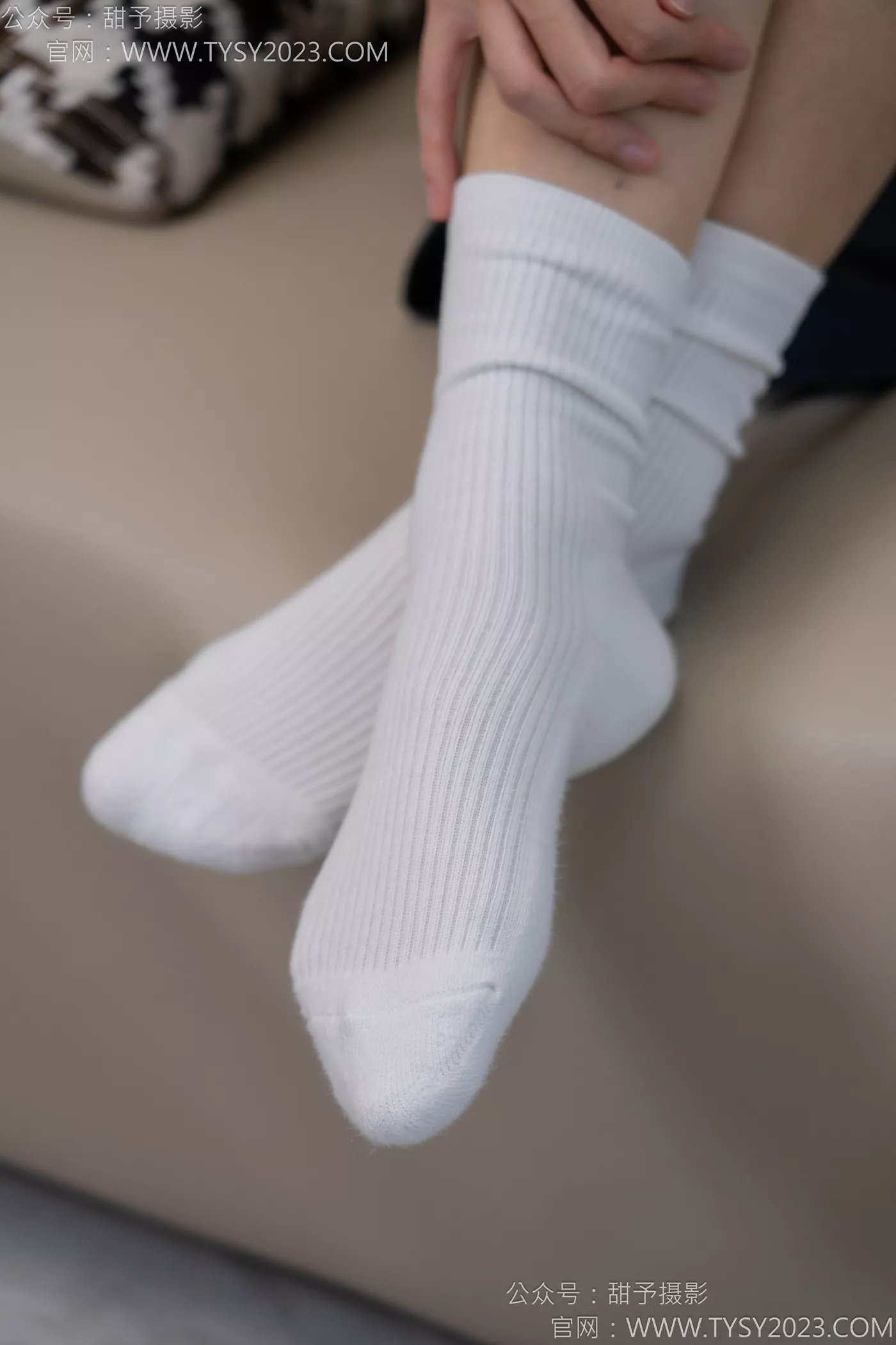 图片[54]-甜予摄影 NO.114 思思-板鞋、白棉袜、肉丝（脚尖微加固款）[97P] – 速更版-美库