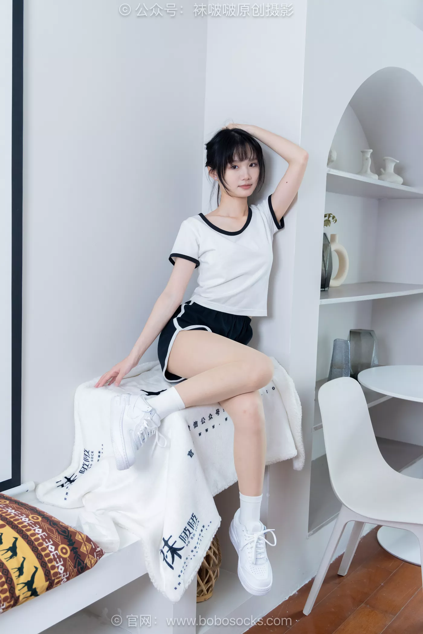 图片[95]-[BoBoSocks袜啵啵]NO.488 甜甜圈 板鞋、白棉袜、薄肉丝[100P] – 速更版-美库