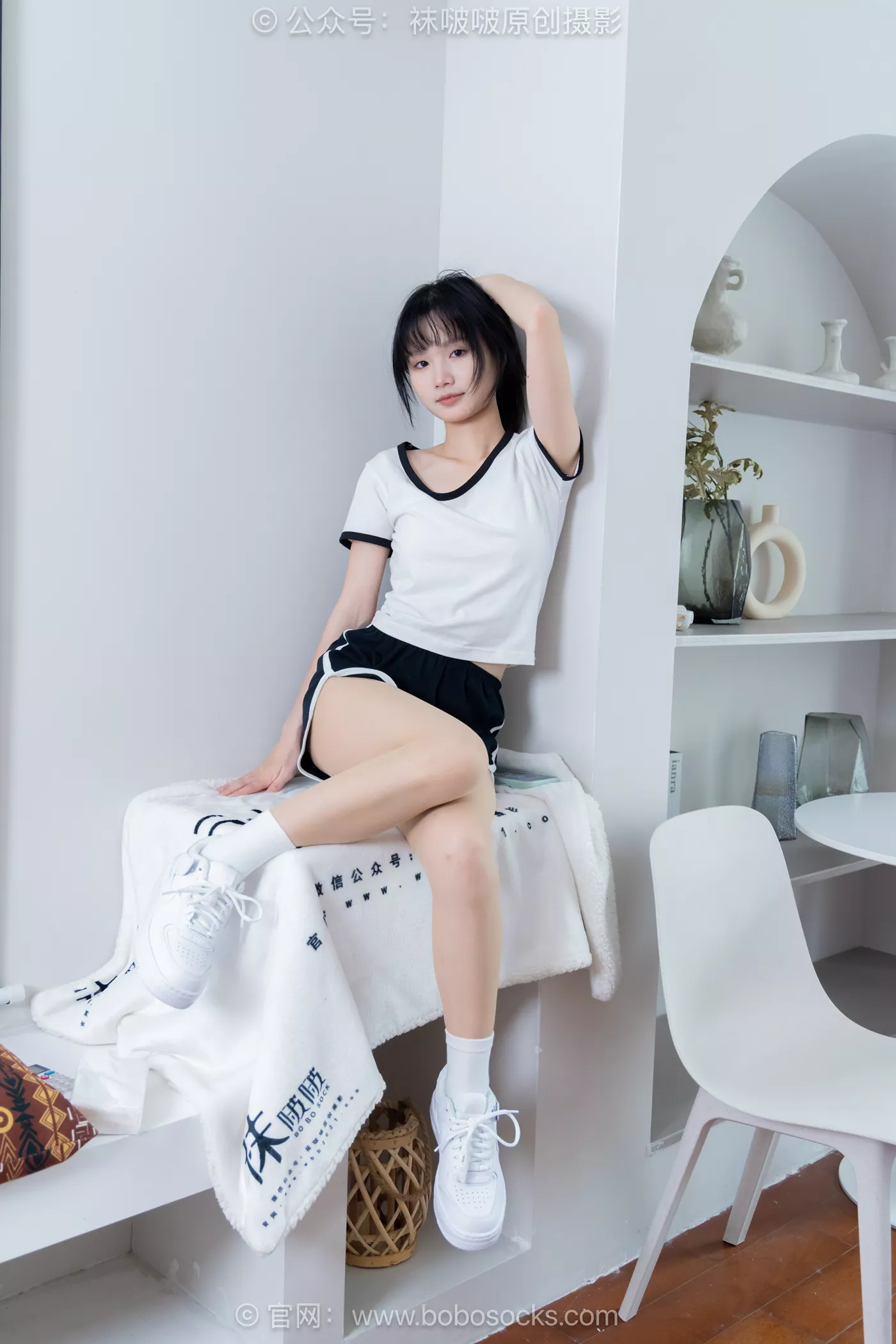 图片[97]-[BoBoSocks袜啵啵]NO.488 甜甜圈 板鞋、白棉袜、薄肉丝[100P] – 速更版-美库