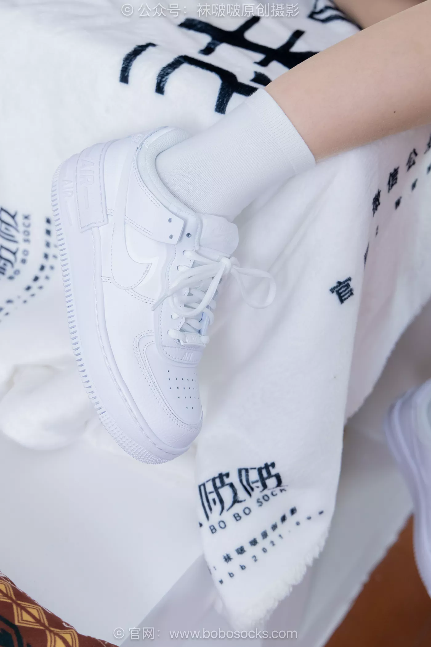 图片[98]-[BoBoSocks袜啵啵]NO.488 甜甜圈 板鞋、白棉袜、薄肉丝[100P] – 速更版-美库