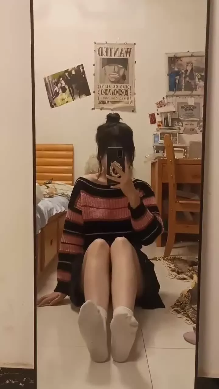 图片[10]-脚模面试脸足同框套路系列-166 [20P] – 速更版-美库