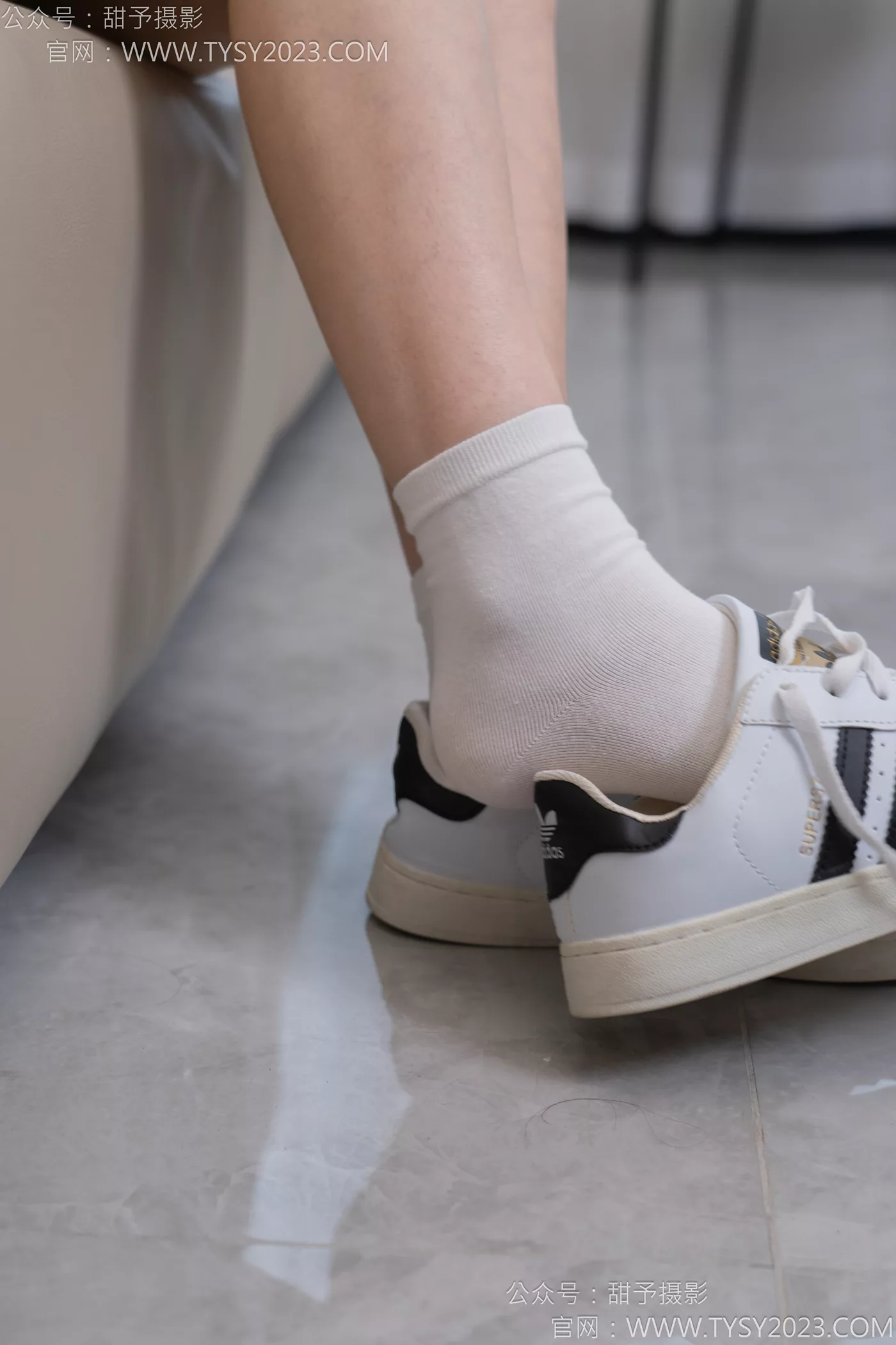 图片[44]-甜予摄影 NO.116 璇璇-板鞋、白棉袜、裸足[128P] – 速更版-美库