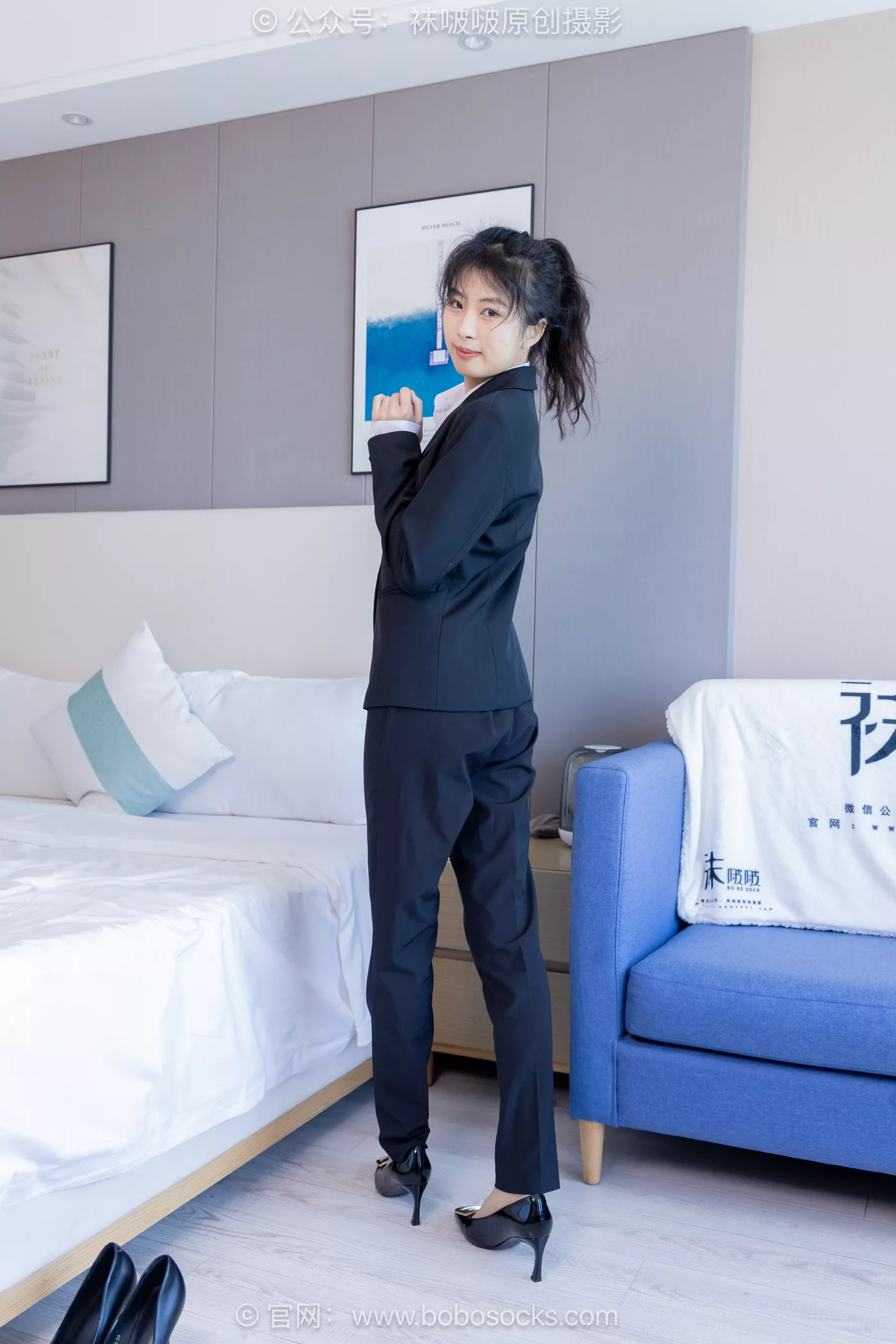 图片[23]-[BoBoSocks袜啵啵]NO.489 奶油 两双高跟鞋、薄肉丝、ol制服裤里丝、黑色美甲[151P] – 速更版-美库