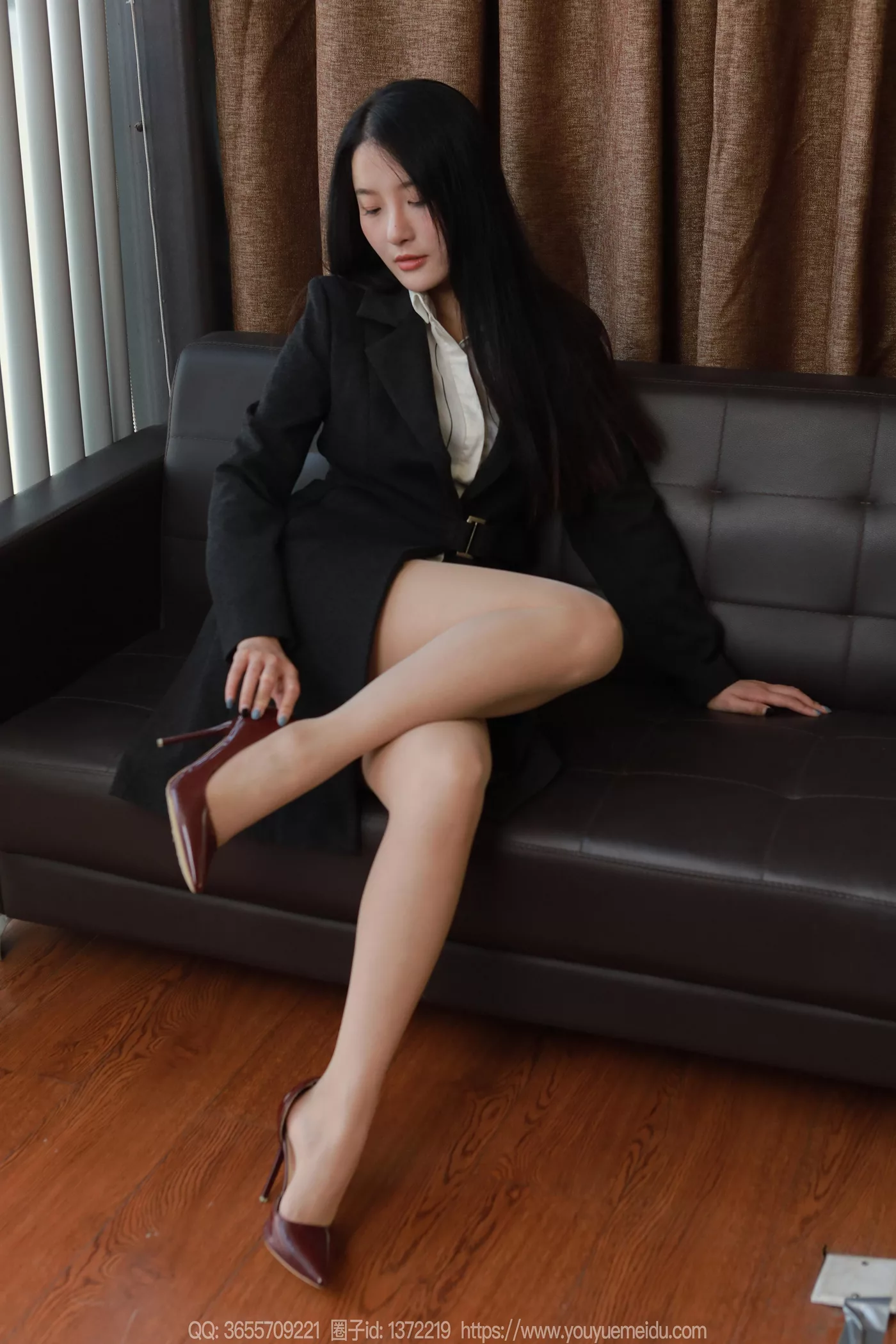 图片[15]-[IESS异思趣向] 2025.01.01 丝享家1939：婉萍《蓝色指甲》[96P] – 速更版-美库