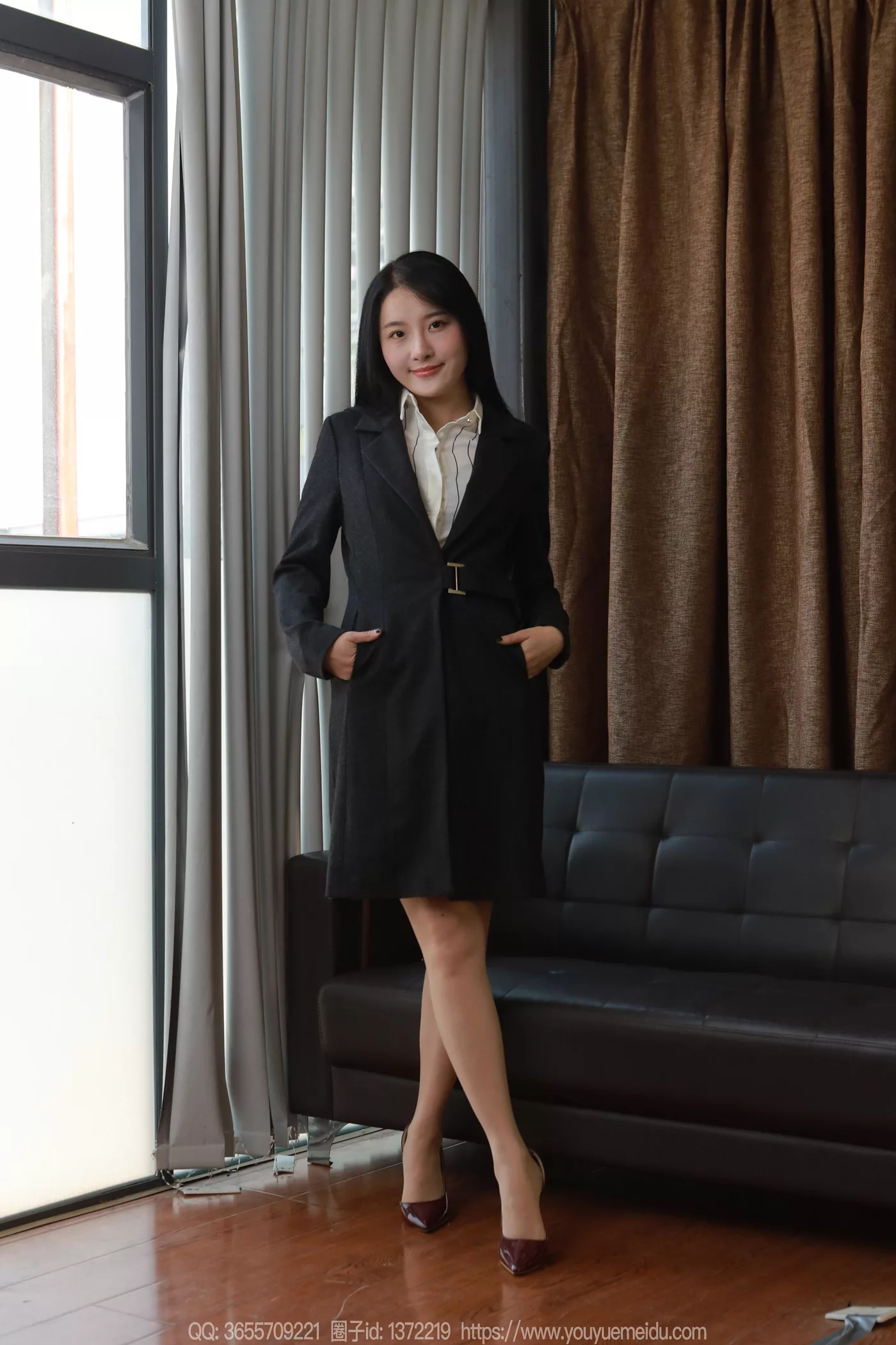 图片[22]-[IESS异思趣向] 2025.01.01 丝享家1939：婉萍《蓝色指甲》[96P] – 速更版-美库