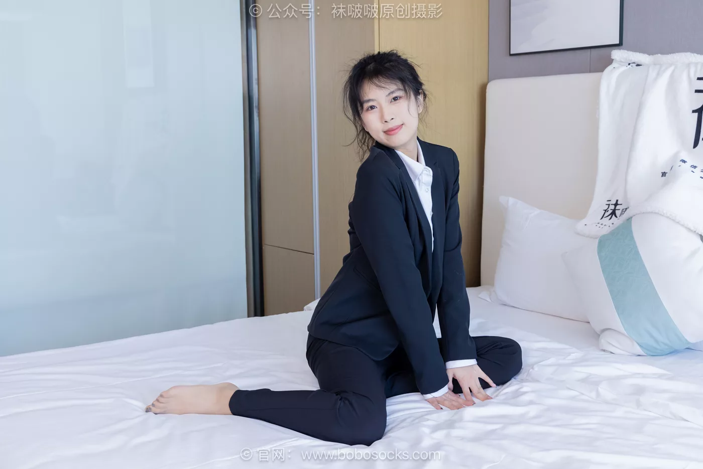 图片[96]-[BoBoSocks袜啵啵]NO.489 奶油 两双高跟鞋、薄肉丝、ol制服裤里丝、黑色美甲[151P] – 速更版-美库