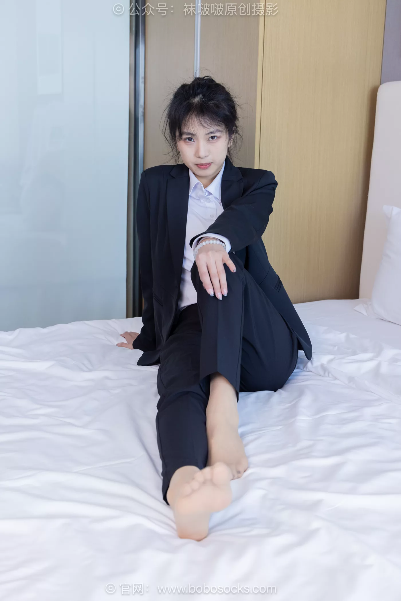 图片[112]-[BoBoSocks袜啵啵]NO.489 奶油 两双高跟鞋、薄肉丝、ol制服裤里丝、黑色美甲[151P] – 速更版-美库