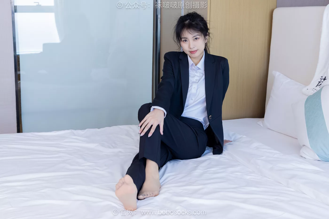 图片[117]-[BoBoSocks袜啵啵]NO.489 奶油 两双高跟鞋、薄肉丝、ol制服裤里丝、黑色美甲[151P] – 速更版-美库